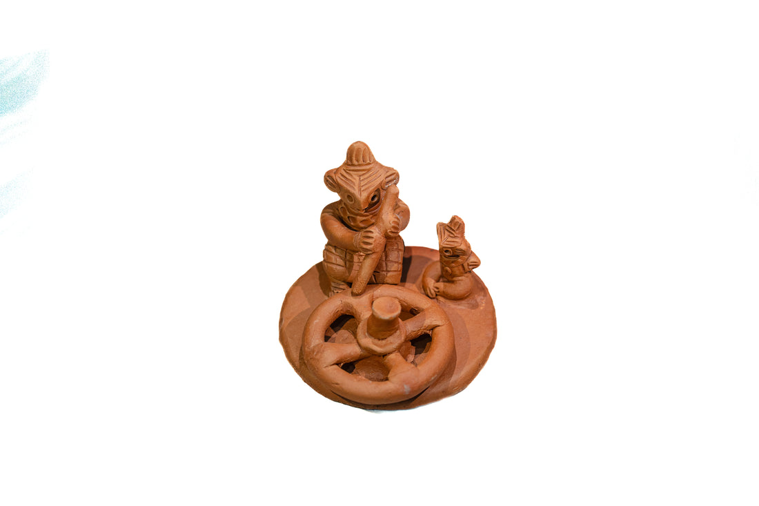 Eco-Friendly Tepa Putul – Folk Pottery Wheel Sculpture