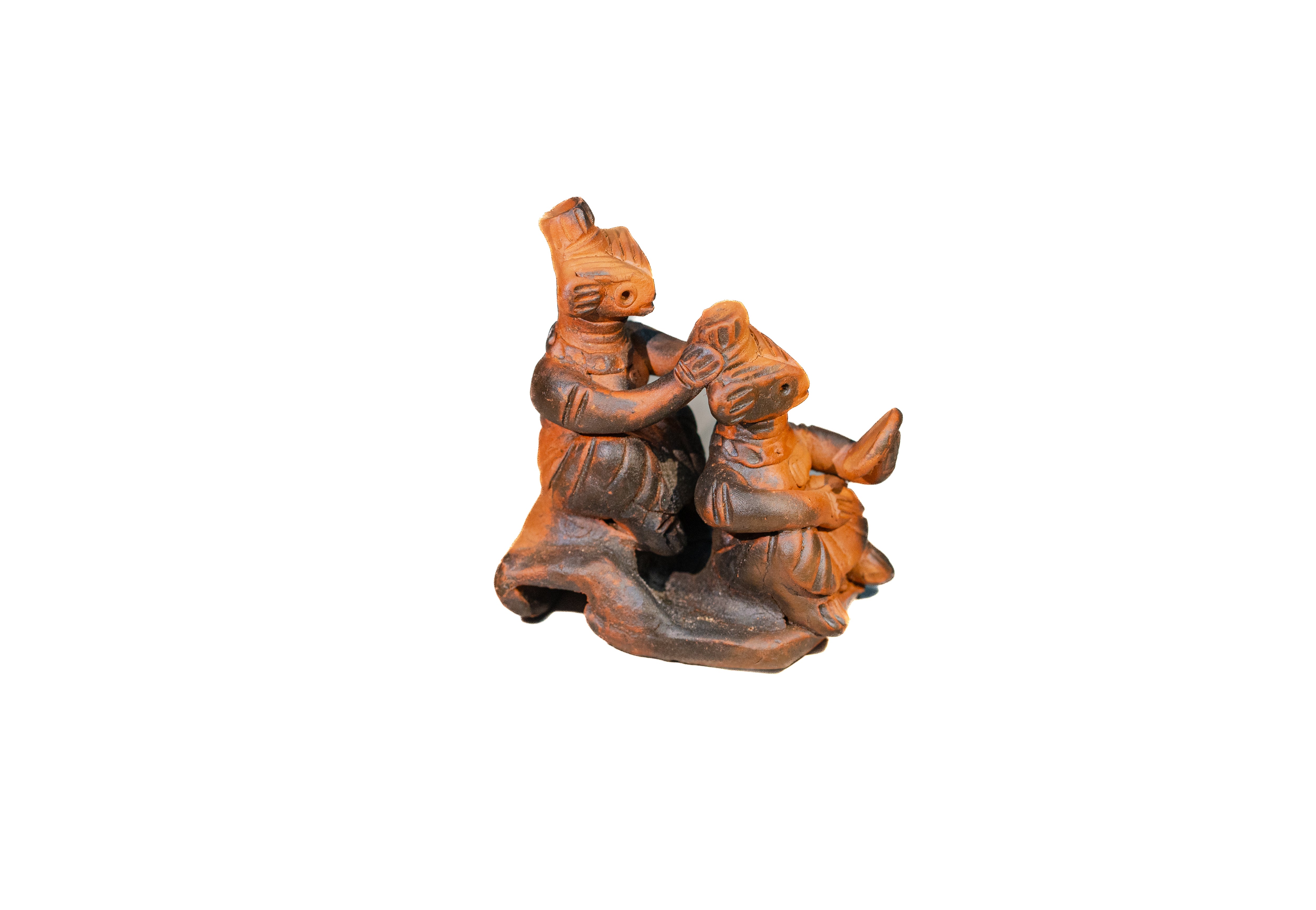 Handmade Terracotta Tepa Putul – Seated Couple Figurine