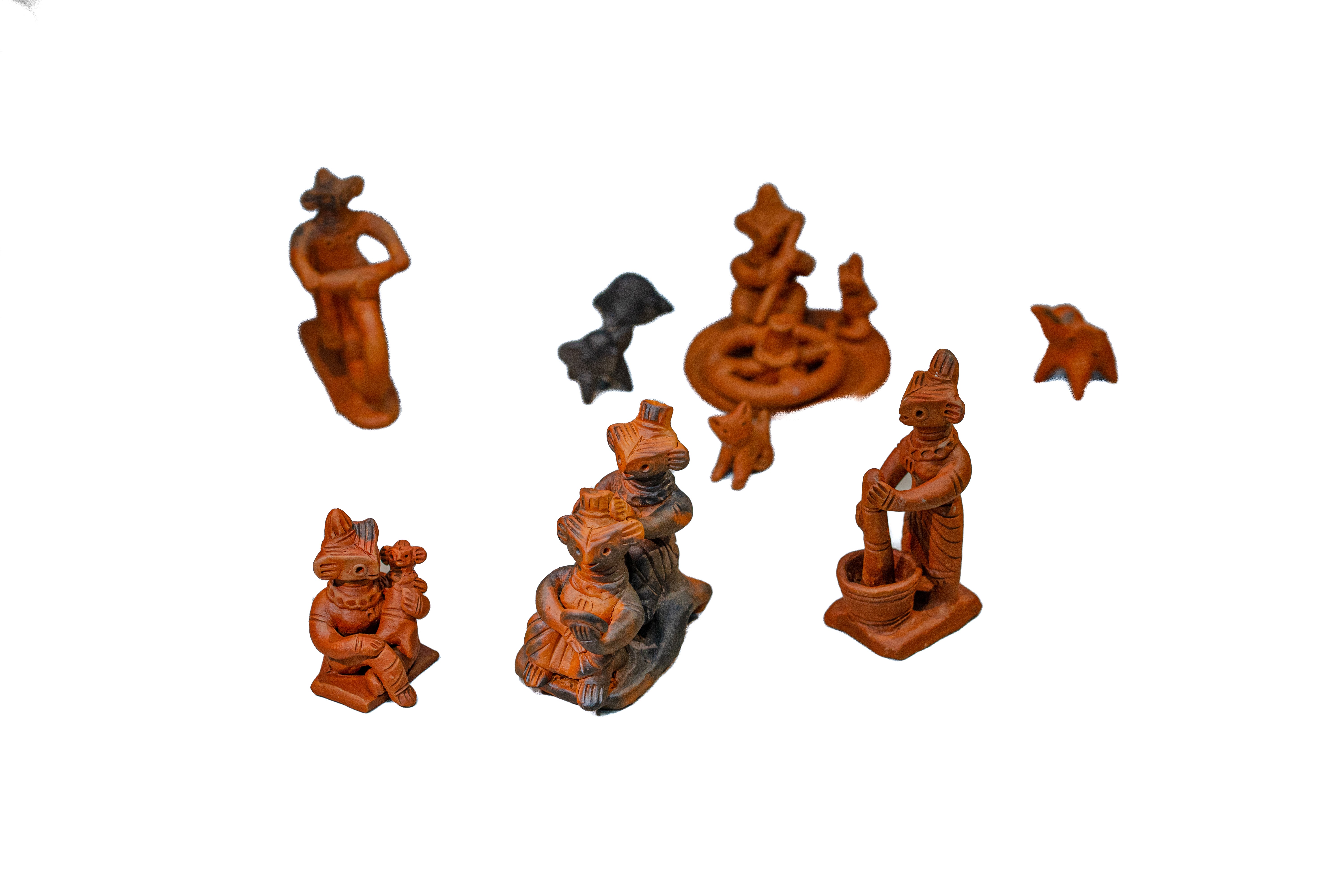 Handmade Terracotta Tepa Putul Figurine Set – Bangladeshi Folk Art Collection.
